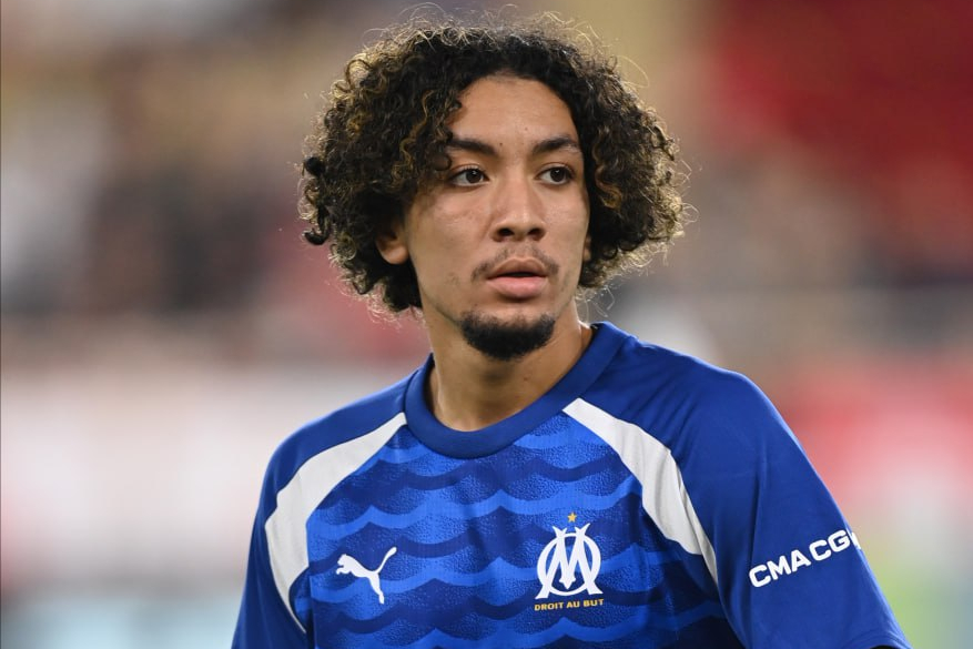 مدرب الجزائر يتحرك لخطف بلال ندير من منتخب المغرب