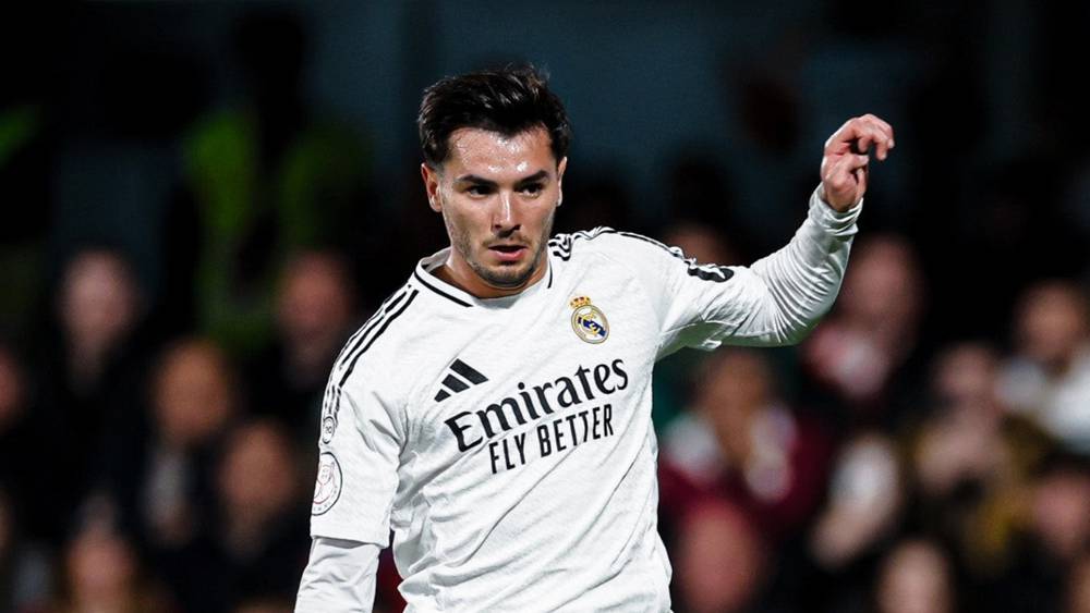 براهيم دياز احتياطي مرة أخرى مع ريال مدريد