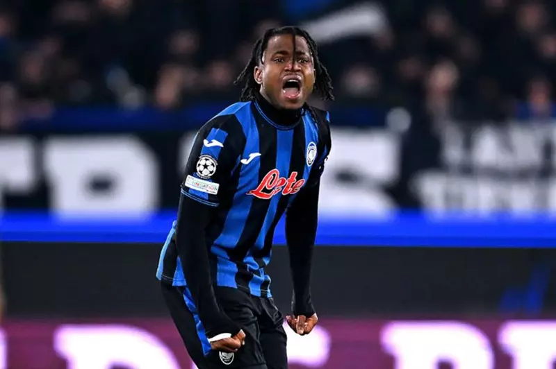 صفقة تبادلية.. مانشستر يونايتد يضحي بمهاجمه لضم لوكمان