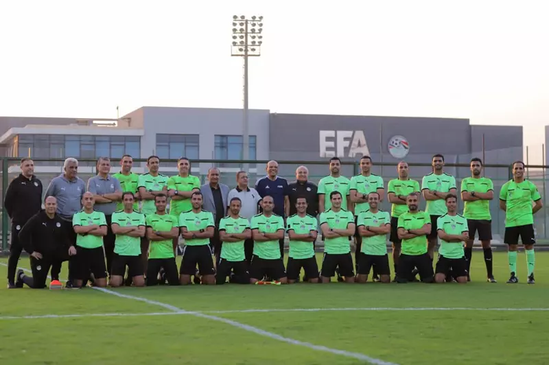 "تدريبات عملية وتحليل الحالات الجدلية".. لجنة الحكام تواصل جهودها قبل العودة