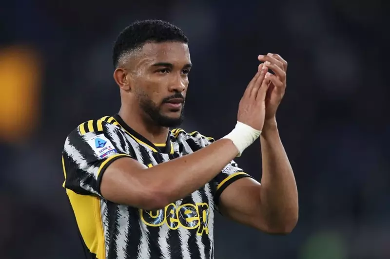 مدافع يوفنتوس يتأسف بعد رحيل موتا: كان بإمكانه أن يقدم أشياء عظيمة