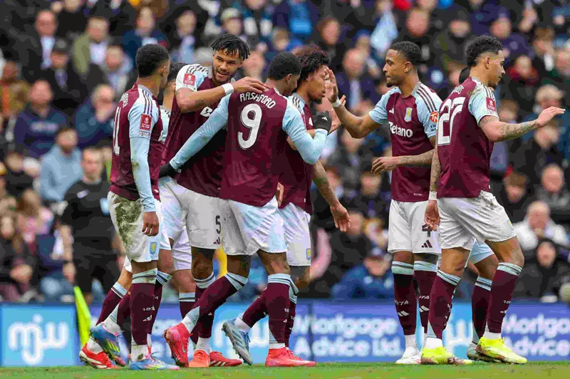 أستون فيلا ينعش آماله في مقعد الأبطال بفوز مثير على نوتنجهام