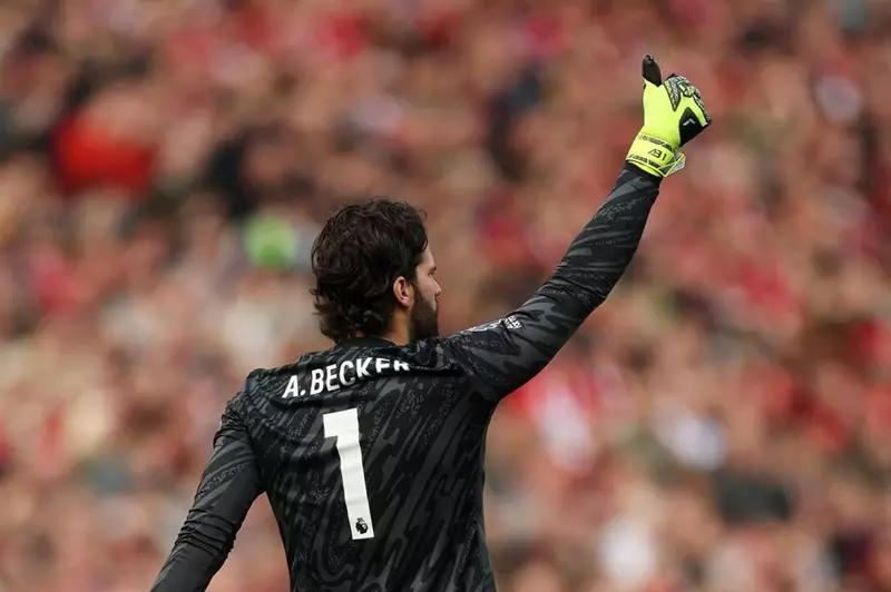 ليستر ضد ليفربول.. 5 دقائق تفصل أليسون بيكر عن رقم قياسي بالدوري الإنجليزي