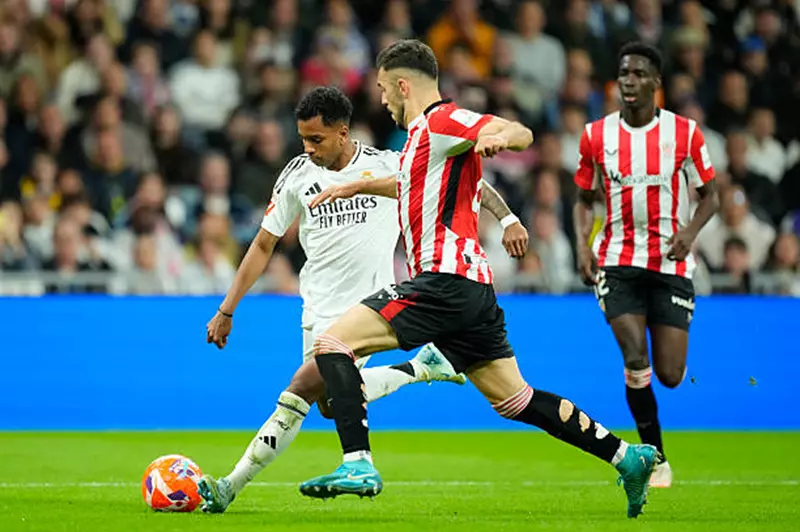 فالفيردي المنقذ.. ريال مدريد يرفض التفريط في الدوري بفوز قاتل على بلباو في الليجا