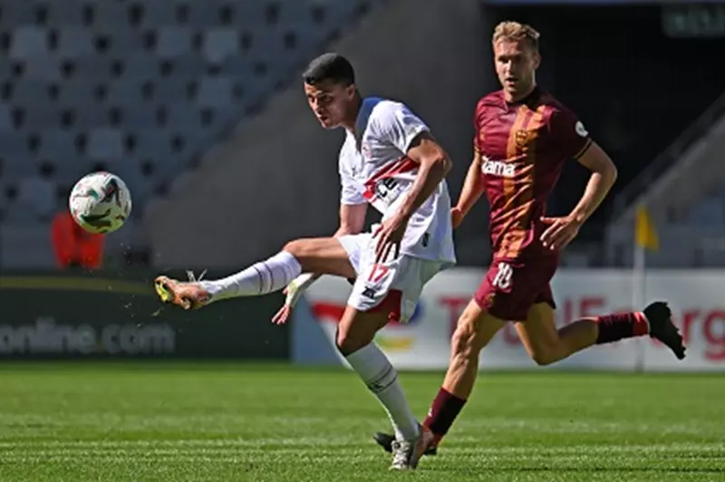 طرح تذاكر مباراة الزمالك وستيلينبوش في الكونفدرالية