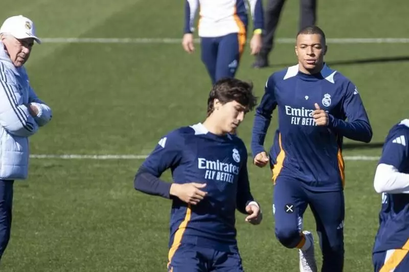 ريال مدريد يبدأ استعداداته لمواجهة فالنسيا بدون حراس المرمى