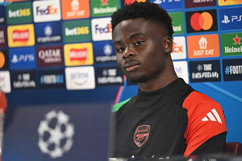 ساكا يتحدث عن.. المقارنة بفينيسيوس ومبابي.. حلم البالون دور ومواجهة ريال مدريد