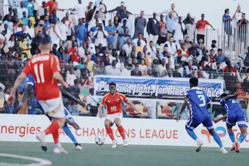 رحلة استغرقت 6 ساعات.. بعثة الأهلي تصل القاهرة بعد حسم التأهل لنصف نهائي الأبطال