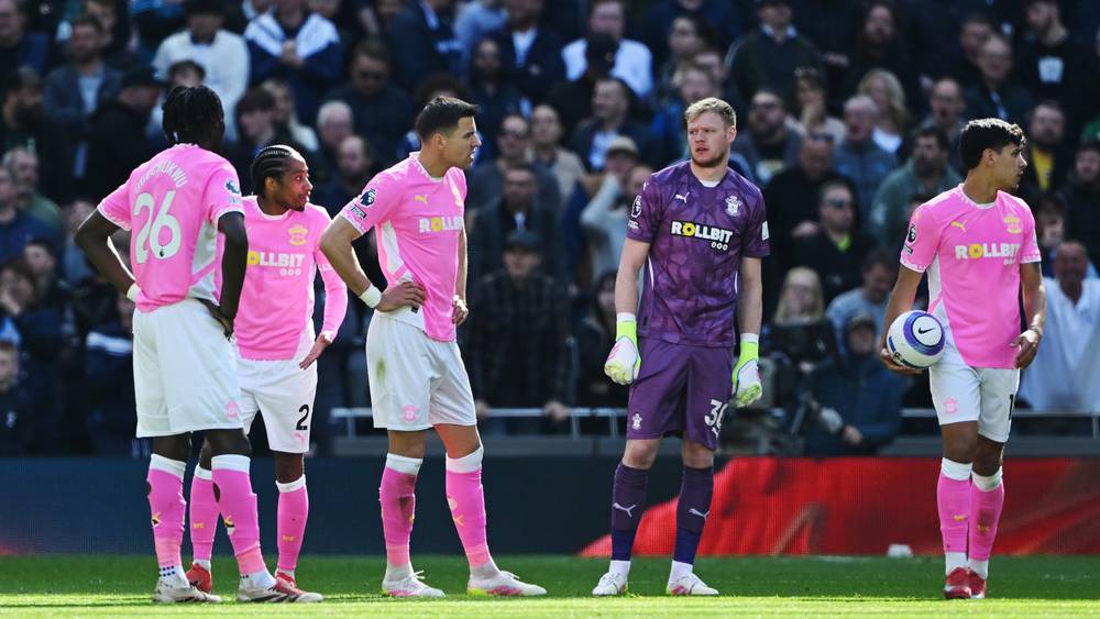 ساوثهامبتون يودع الدوري الإنجليزي الممتاز