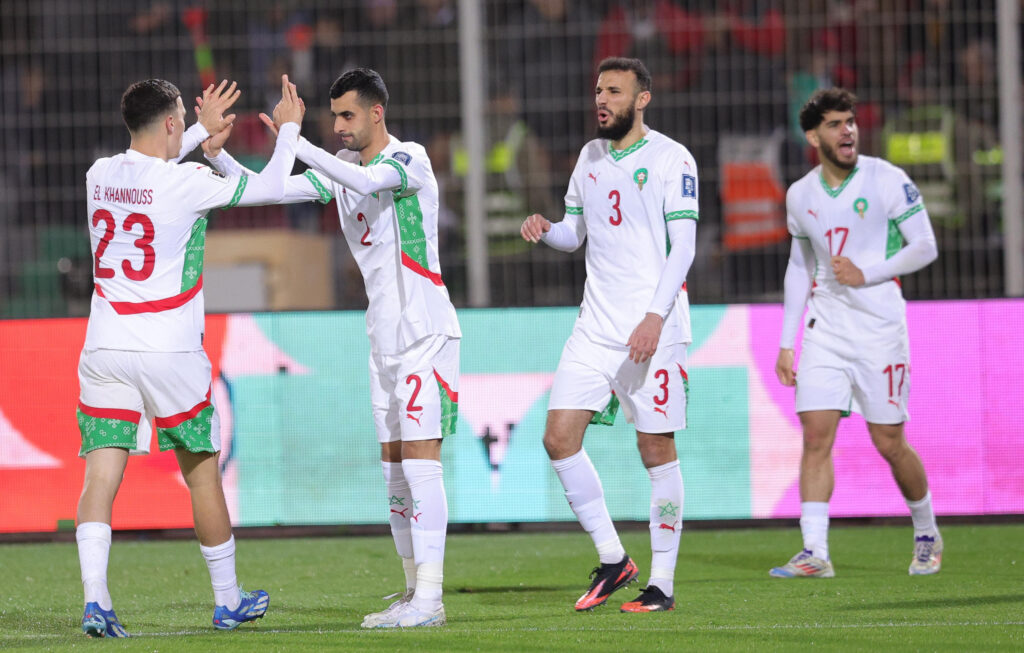 أزمة الظهير الأيسر داخل منتخب المغرب في طريقها للحل