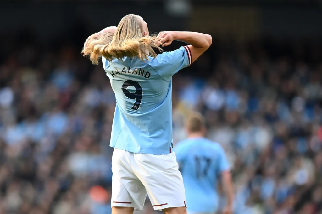 هالاند رجل أم إمرأة؟ تفاعل كوميدي على سناب شات