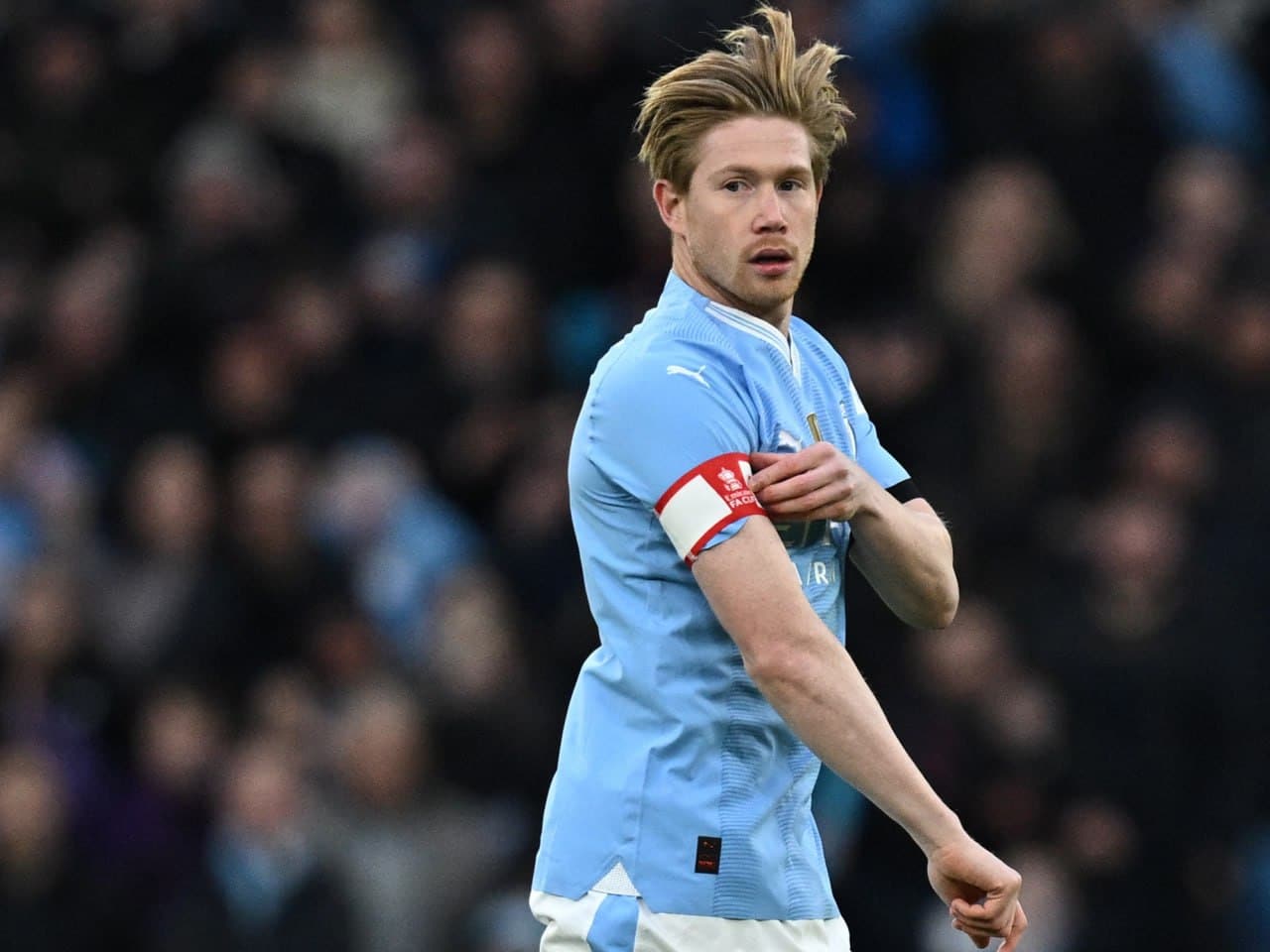 رسميًا – دي بروين يعلن رحيله عن مانشستر سيتي