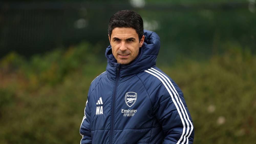 ميكيل أرتيتا يوجه رسالة لمسؤولي أرسنال