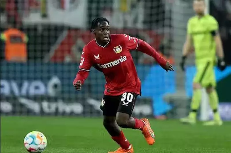 "طلب حضور احتفالية الدوري".. ليفربول يقترب من حسم صفقة فريمبونج