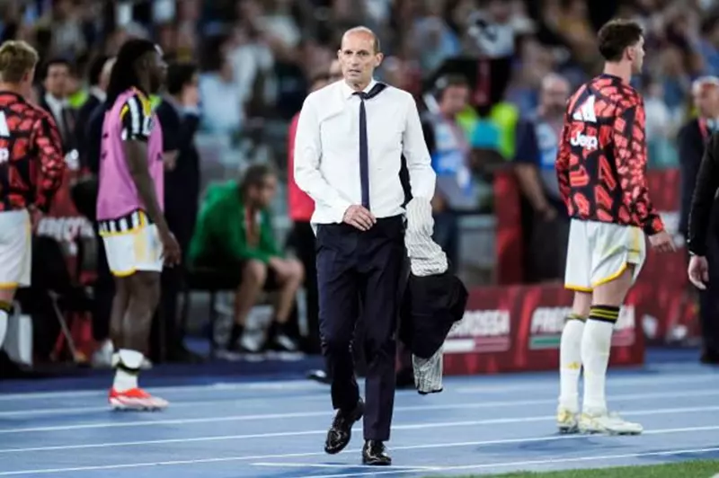 في حالة رحيل كونتي.. تقرير: أليجري يتصدر الأسماء المتاحة لقيادة نابولي