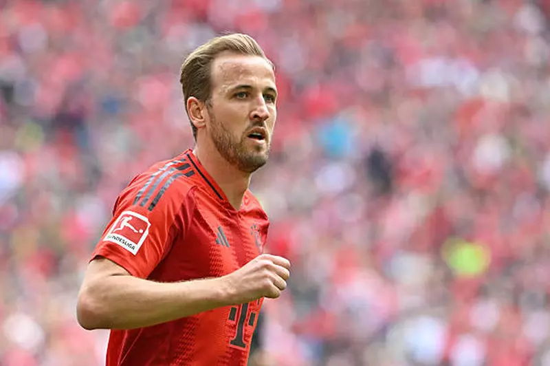 كين: فخور بتحقيق أفضل لاعب في الموسم.. والأمر أصبح أكثر تميزًا بحصد الدوري