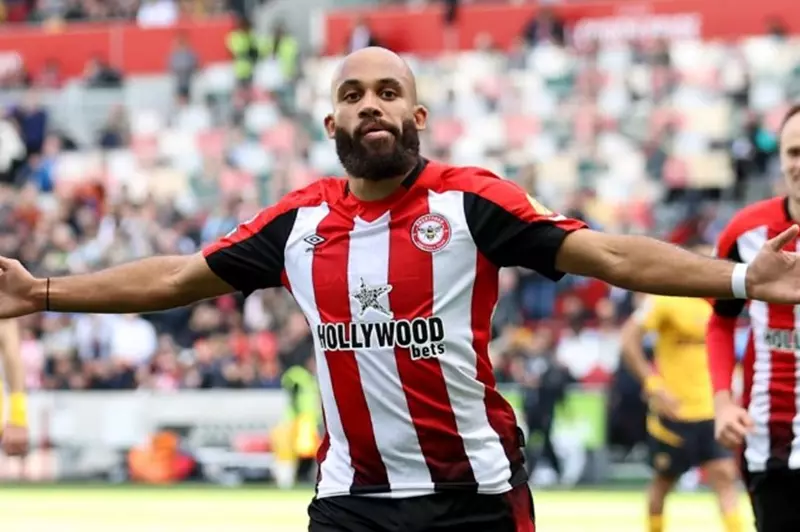 هل يعرقل السعر الصفقة؟.. نيوكاسل يطارد نجم برينتفورد