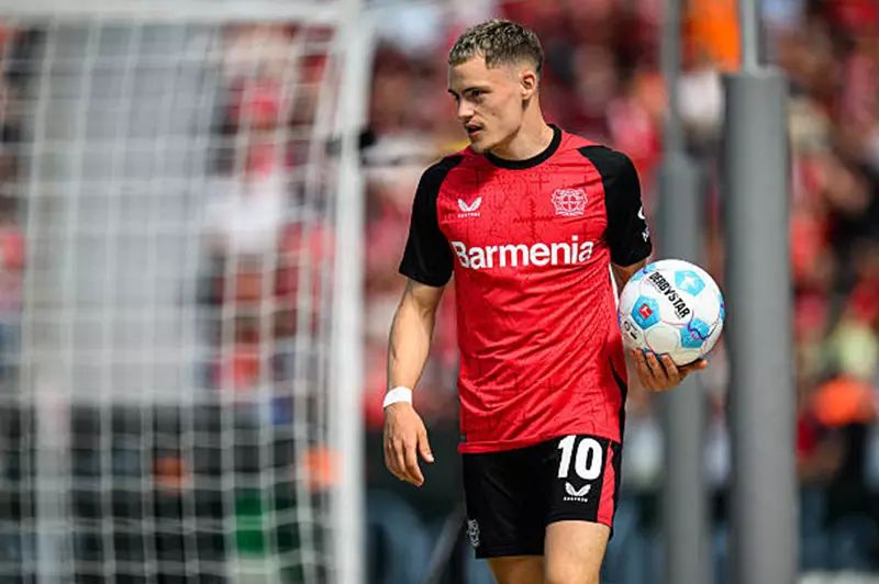 ذا أثليتك: ليفربول يزاحم مانشستر سيتي في سباق فيرتز