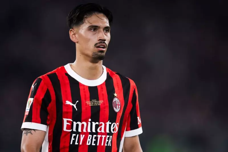 رومانو: مانشستر سيتي يبدأ مفاوضاته لضم نجم ميلان