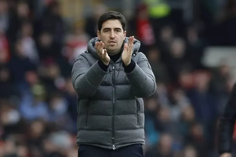 إيرايولا يرفض عرض الهلال ويتمسك بقيادة بورنموث