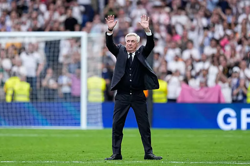 وداع بالدموع.. ماذا قال أنشيلوتي في الخطاب الأخير أمام جماهير ريال مدريد؟