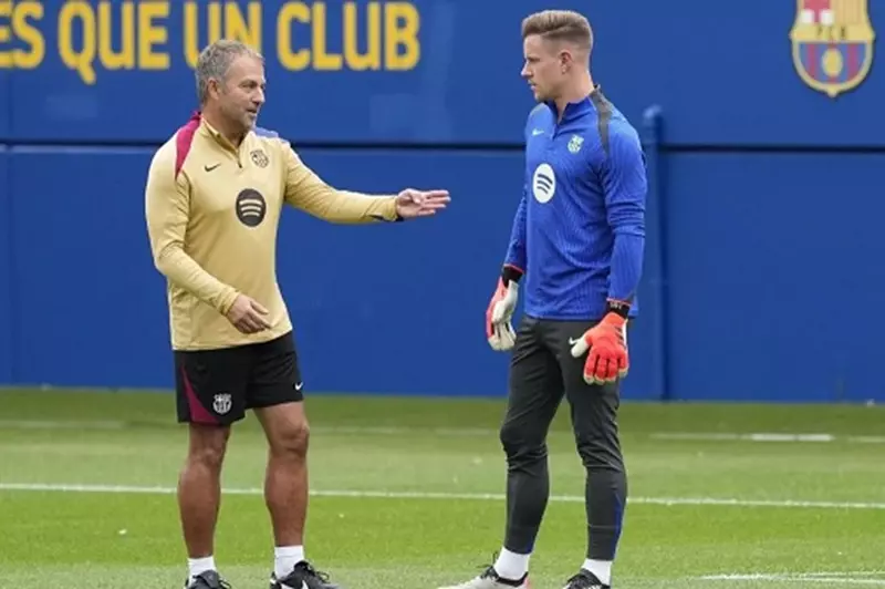 في مباراة بلد الوليد.. فليك يؤكد عودة تير شتيجن للمشاركة مع برشلونة