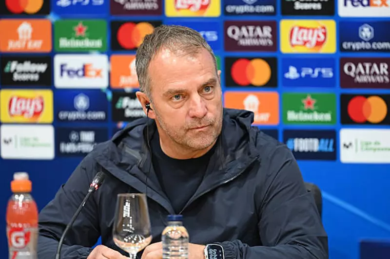 فليك: أعرف ألونسو جيدا.. وليس غريبا رؤيته في ريال مدريد