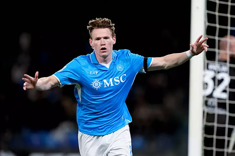 ماكتوميناي يتوج بجائزة أفضل لاعب في الدوري الإيطالي لشهر أبريل