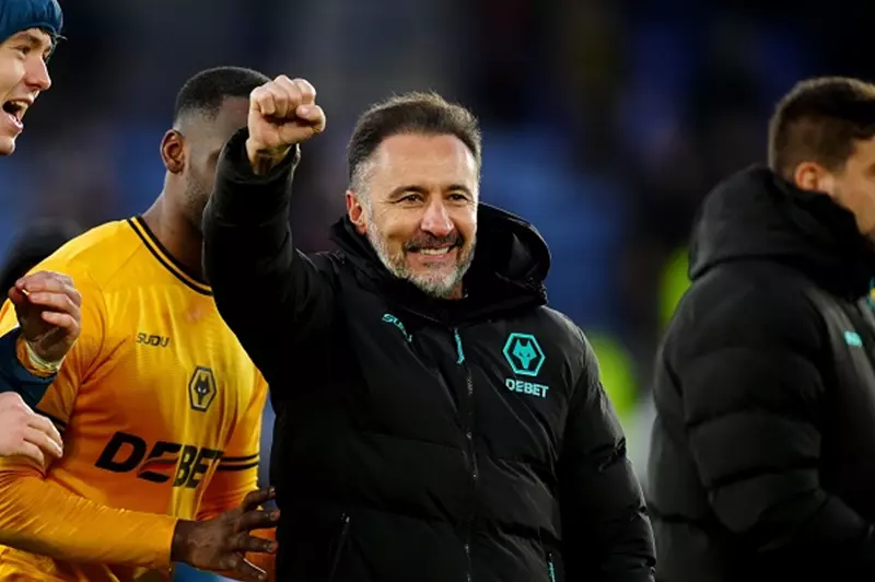 الدوري الإنجليزي.. مدرب وولفرهامبتون الأفضل في أبريل