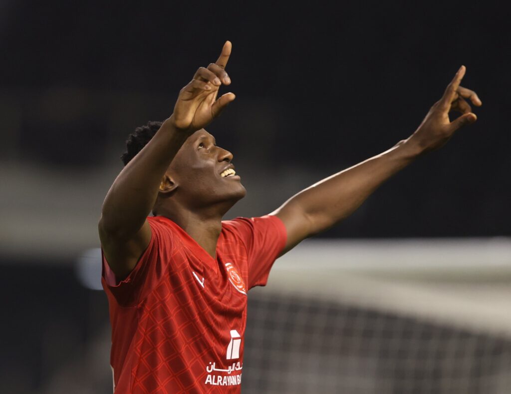 خاص لـ 365scores- مايكل أولونجا يحسم قراره من الانتقال إلى الدوري الإماراتي