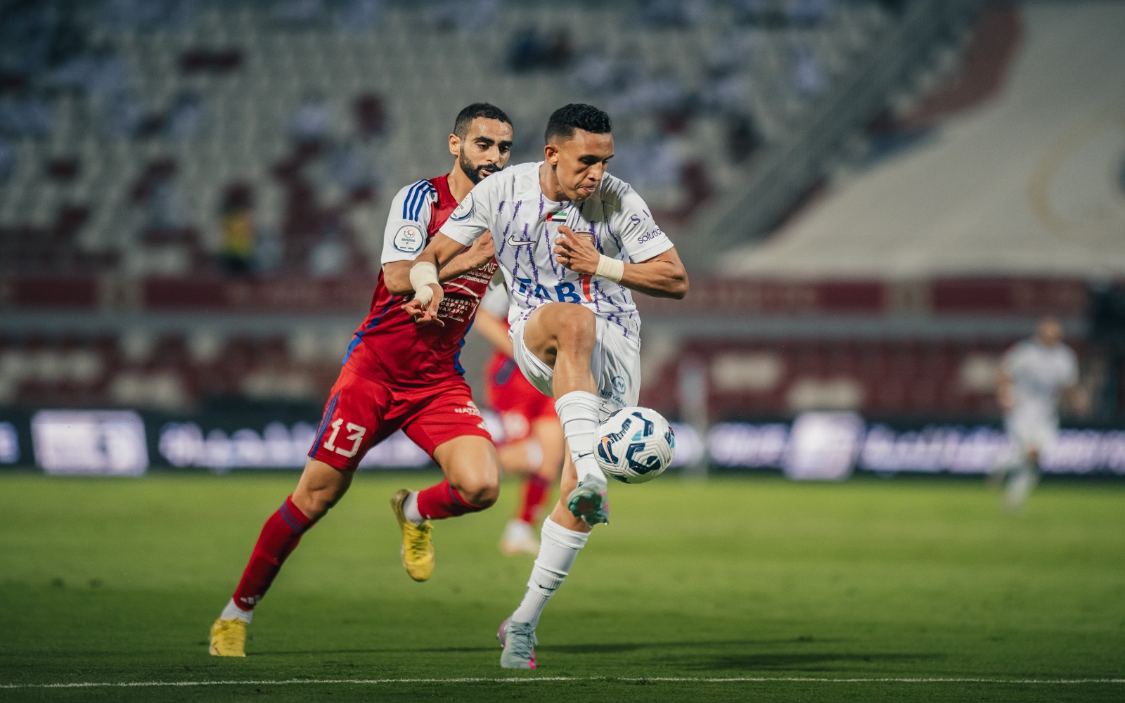 نتيجة مباراة العين ضد الشارقة في الجولة 24 بالدوري الإماراتي.. الزعيم ينتصر بالثلاثة