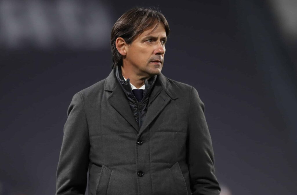 الاتحاد الإيطالي يفرض عقوبات ضد سيموني إنزاجي وتشالهان أوجلو