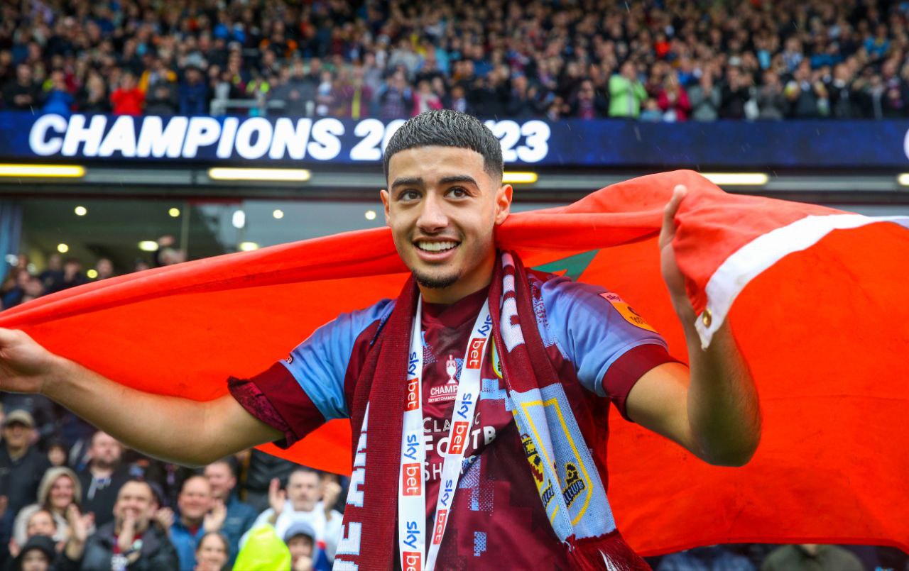 صاروخ عابر للقارات.. شاهد هدف أنس الزروري العالمي في الدوري الفرنسي