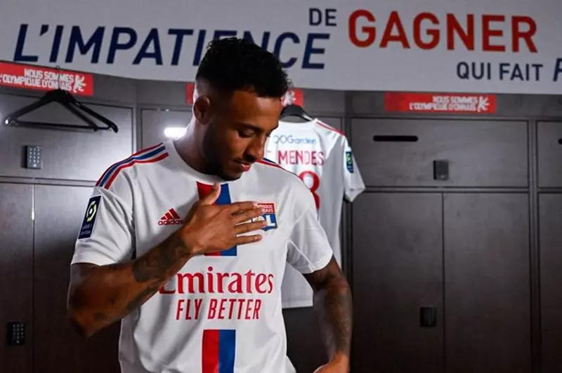 ليكيب: نيوم السعودي يراقب وضع توليسو مع ليون الفرنسي