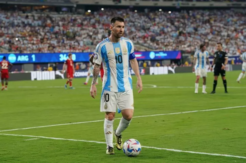 بعد غيابه في مارس.. ميسي يعود لقائمة منتخب الأرجنتين