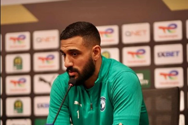 أحمد الشناوي يعلن تجديد عقده مع بيراميدز لمدة 4 سنوات