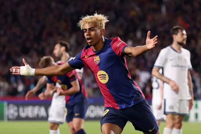 تقارير: برشلونة يمنح لامين يامال القميص رقم 10 "التاريخي"