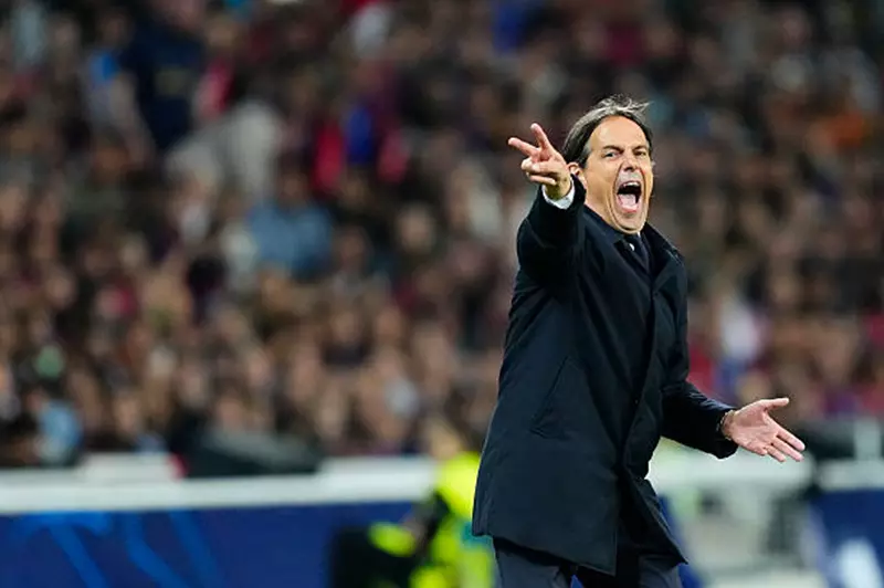 سيموني إنزاجي يثير الشكوك حول انتقاله للهلال