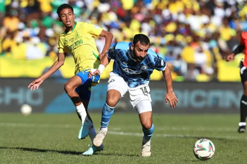 لاعب صنداونز السابق: علينا القتال أمام بيراميدز.. ودوري الأبطال أشبه "بالشطرنج"