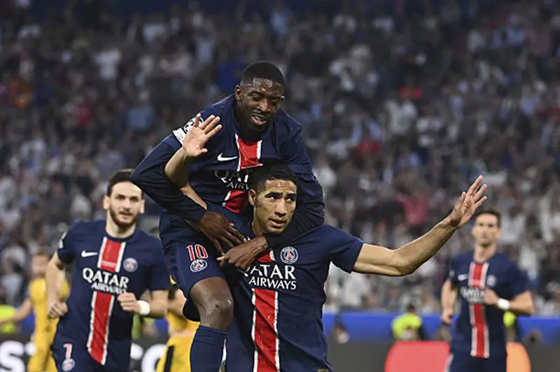 صباحك أوروبي.. موقف ديمبيلي في المونديال.. مهمة أرنولد.. وصفقة بايرن الجديدة