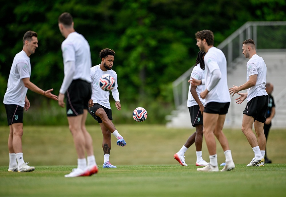 مدرب يوفنتوس قبل مواجهة العين الإماراتي: لا أعذار أمامنا