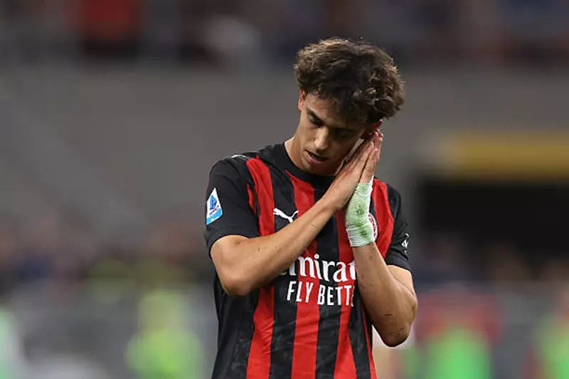 رحلة الألف دقيقة.. ماذا قدم جواو فيليكس مع ميلان؟